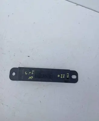 Mercedes-Benz E W213 Interior comfort aerial antenna A2132051100
