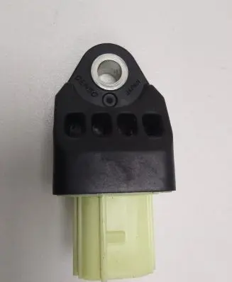 Toyota RAV 4 (XA30) Airbag deployment crash/impact sensor 8983142010