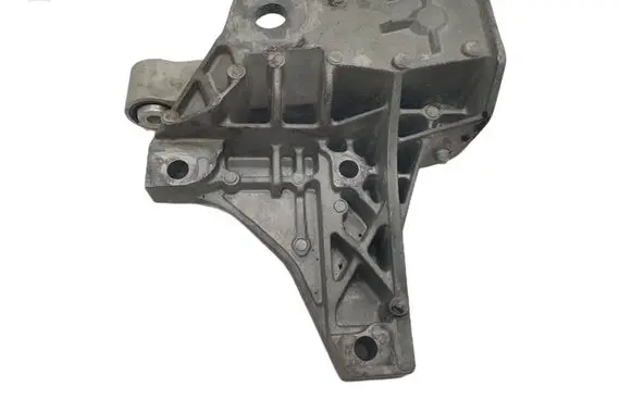 Volvo XC70 Engine mount bracket 31670126 6G926P096ED
