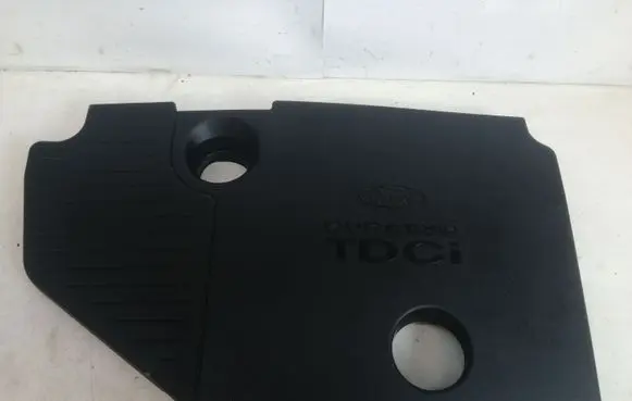 Ford C-MAX I Engine cover (trim) 6M506N041AA