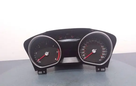 Speedometer (instrument cluster)