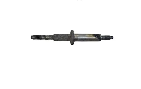 Mazda 6 Fuel Injector clamp holder 