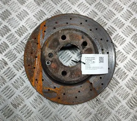 Mercedes-Benz C W204 Front brake disc A2044210912 A2044212812
