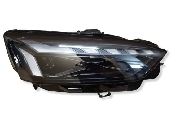Audi A5 Headlight/headlamp 8W6941086D