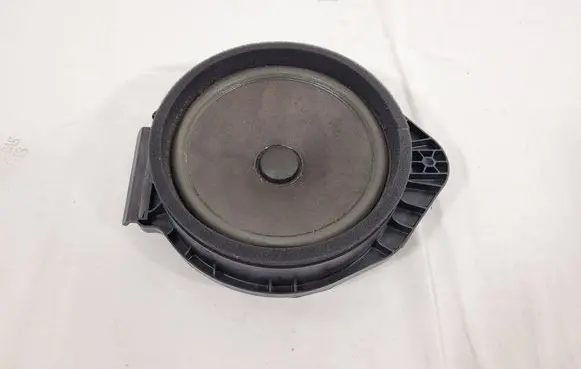 Opel Astra J Front door speaker