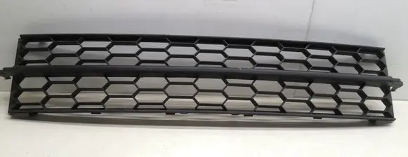 Skoda Octavia Mk3 (5E) Front bumper lower grill 5E0853677