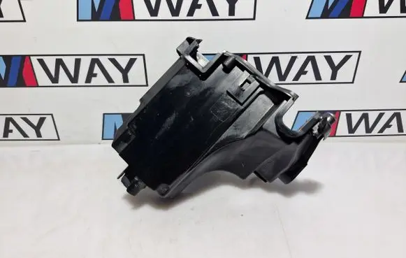 BMW 5 F10 F11 Engine control unit box 