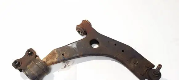 Volvo V50 Front lower control arm/wishbone