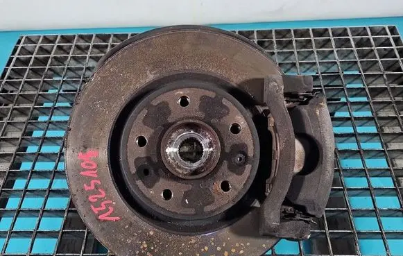 Renault Kadjar Front wheel hub spindle knuckle IMPRK1525108