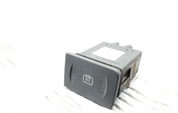 Volkswagen Golf IV Windscreen/window heater switch 1J0959621C