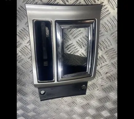 Chrysler 300 - 300C Gear shifter surround trim plastic 48876A