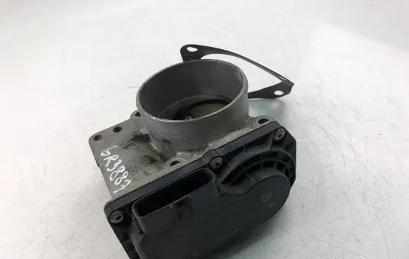 Volvo S60 Throttle valve 30711551