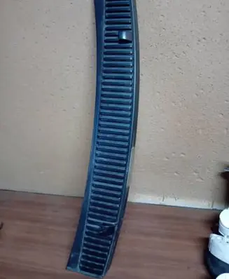 Ford Galaxy Wiper trim 7M3853185C