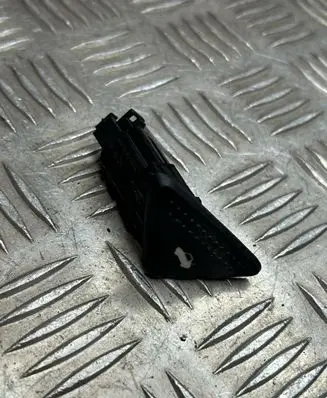 Ford Focus Tailgate opening switch 98AG19B514AC