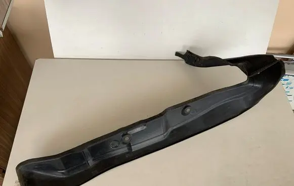 Audi A7 S7 4G Fender end trim 4G8821112A