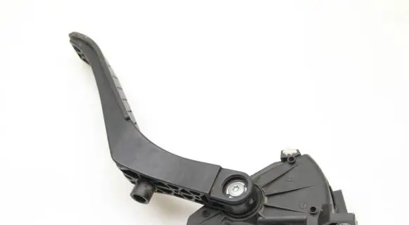 Volkswagen Touareg I Accelerator throttle pedal 7L6721507