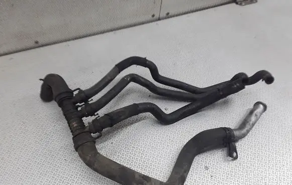 Renault Megane II Engine coolant pipe/hose