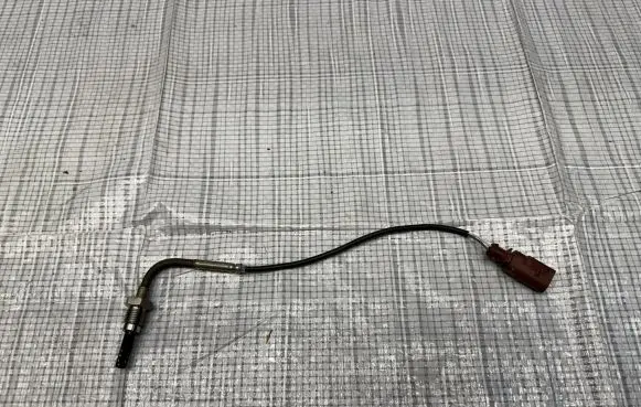 Porsche Cayenne (9PA) Exhaust gas temperature sensor 05A906088
