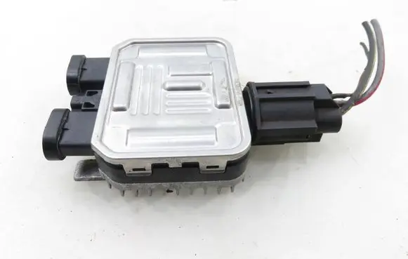 Ford Mondeo MK IV Coolant fan relay 