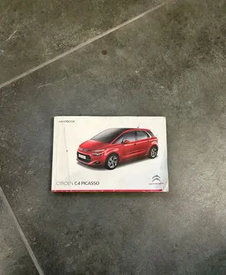 Citroen C4 II Picasso Owners service history hand book 
