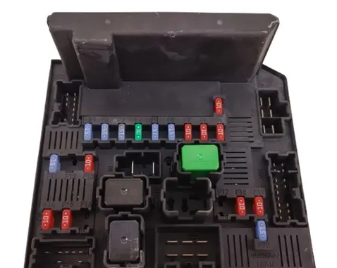 Nissan Qashqai Central body control module 284B7BB02C