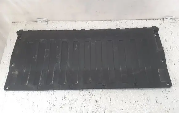Trunk/boot floor carpet liner