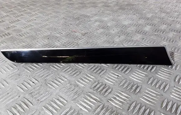 Audi A4 S4 B8 8K Front door trim bar 8K0867409