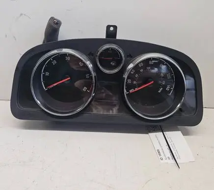 Opel Antara Speedometer (instrument cluster) 95194768