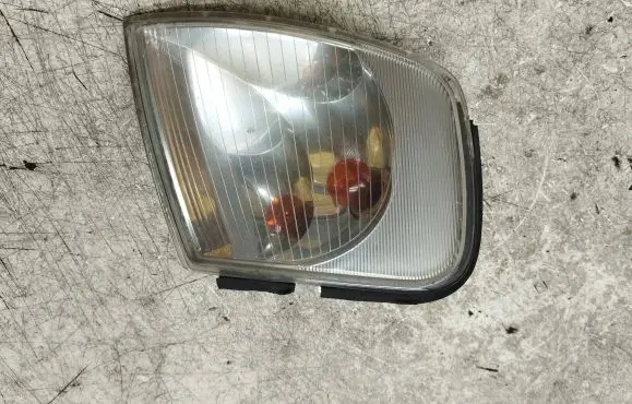 Audi A3 S3 8L Front indicator light 963286
