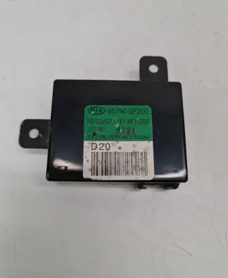 KIA Cerato Keyless (KESSY) go control unit/module 957902F200