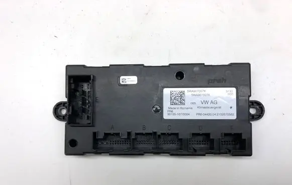 Volkswagen Golf VIII Other control units/modules 5WA907007K