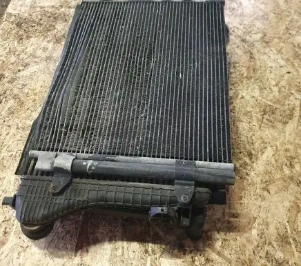 Volkswagen Caddy Intercooler radiator 1K0145803H