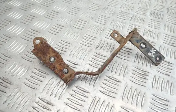 Volvo S70 V70 V70 XC Fog light bracket 
