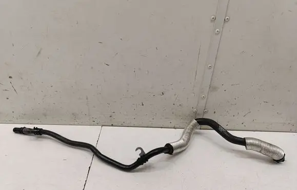 Volvo XC90 Engine coolant pipe/hose 31368149
