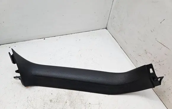 Volkswagen Touran III Tailgate/trunk upper cover trim 5TA867703B