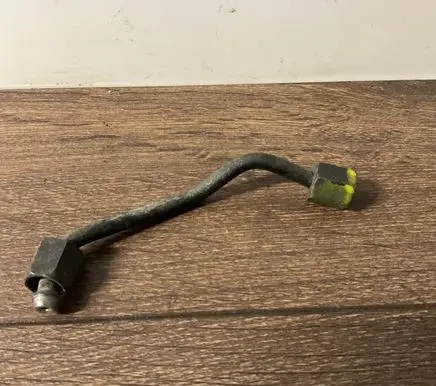 Mercedes-Benz E W211 Fuel main line pipe