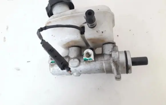 KIA Carnival Master brake cylinder
