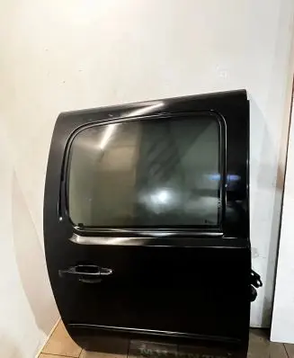 Chevrolet Silverado Rear door