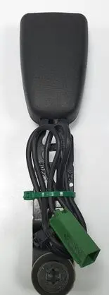 Volvo C70 Front seatbelt buckle 6841697