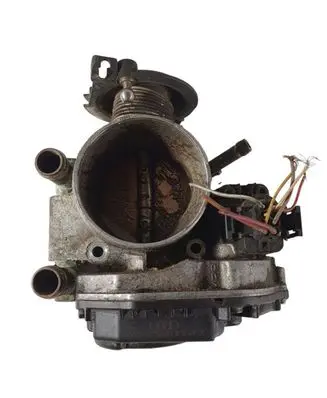 Audi A4 S4 B5 8D Throttle valve 058133063
