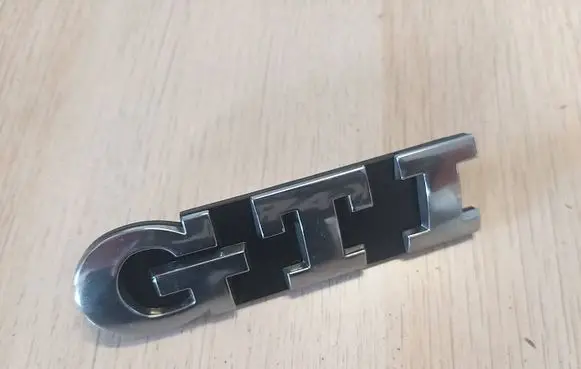 Volkswagen Polo V 6R Manufacturer badge logo/emblem 1K6853679