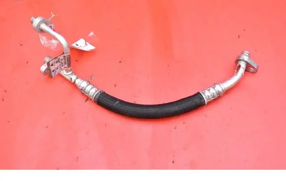 Air conditioning (A/C) pipe/hose