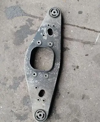 Mercedes-Benz E W211 Rear differential/diff mount bracket A2303522206