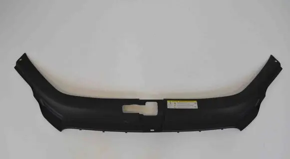 Radiator trim