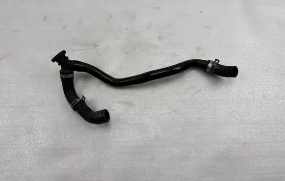 Audi A8 S8 D4 4H Breather/breather pipe/hose 079131605BC 079131605