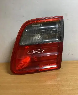 Mercedes-Benz E W212 Tailgate rear/tail lights A2108207464 C3604