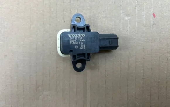 Volvo V60 Airbag deployment crash/impact sensor 30798030
