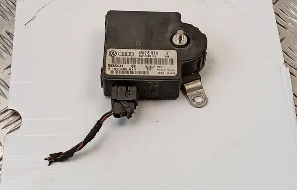 Audi A6 S6 C6 4F Power management control unit 4F0915181A 4F0910181E 0199000013