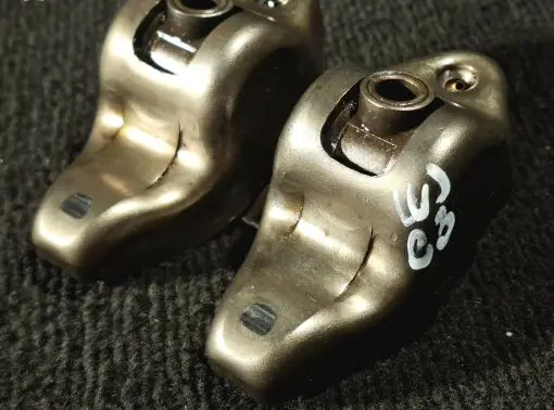 Jeep Grand Cherokee (WJ) Valve rocker arm 