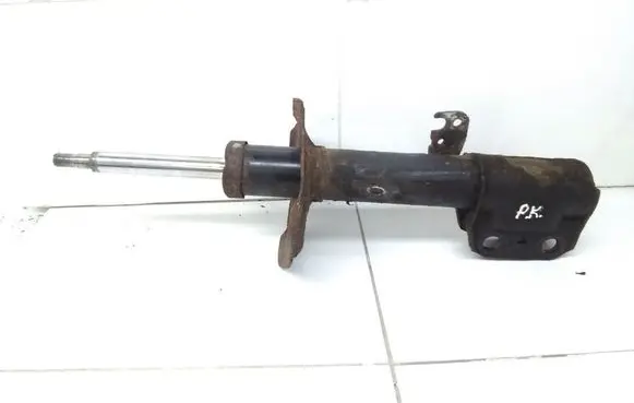 Toyota Avensis T250 Front shock absorber/damper